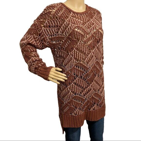 Universal Thread Open Stitch Crochet Sweater - Picture 2 of 11